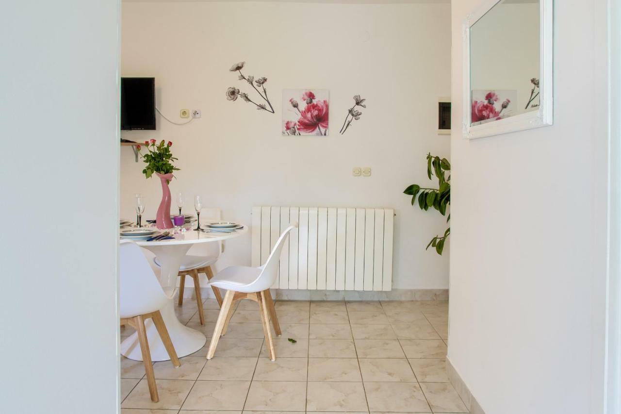 Apartman Paola Pola Esterno foto