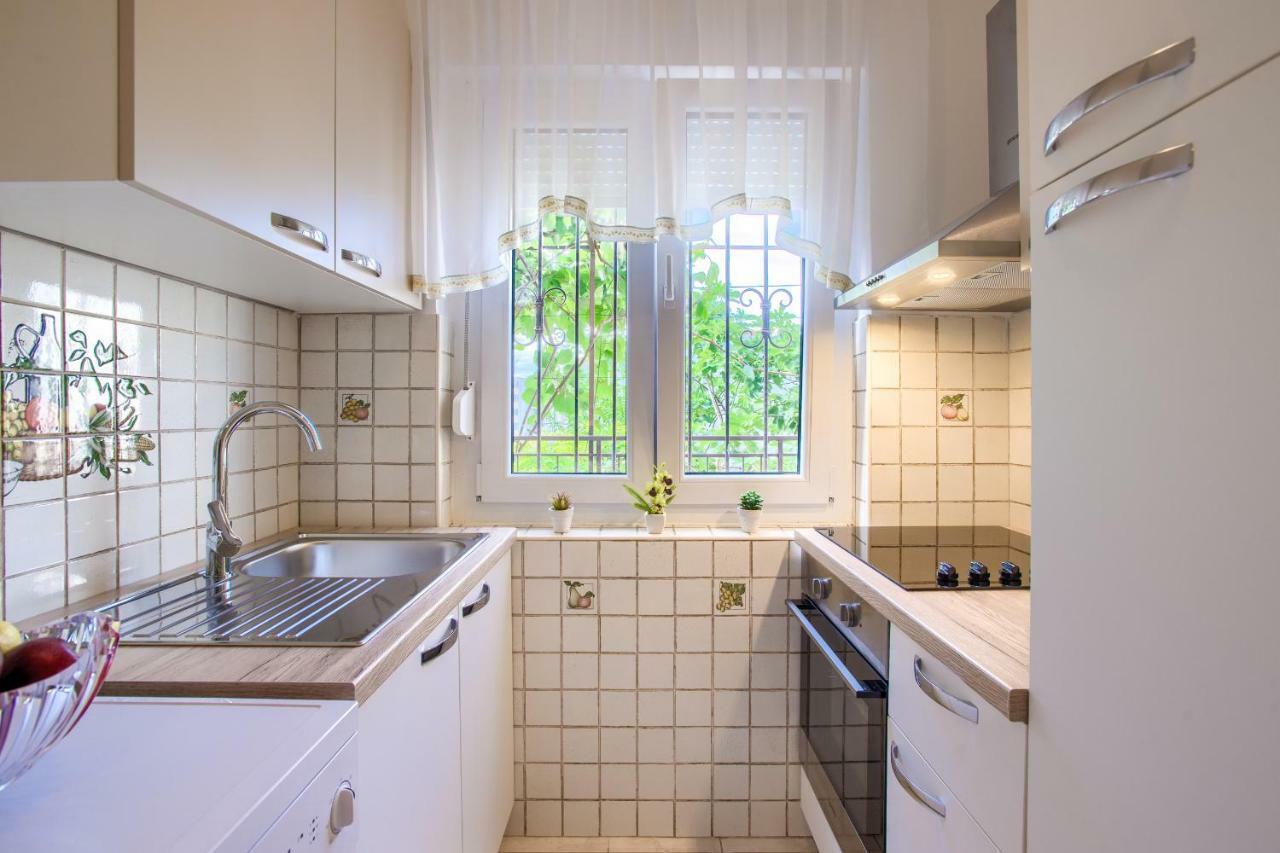 Apartman Paola Pola Esterno foto