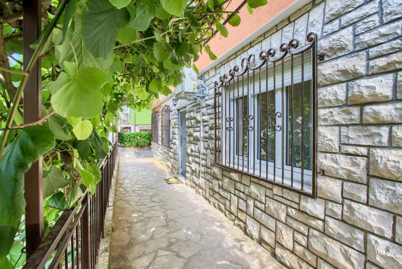 Apartman Paola Pola Esterno foto