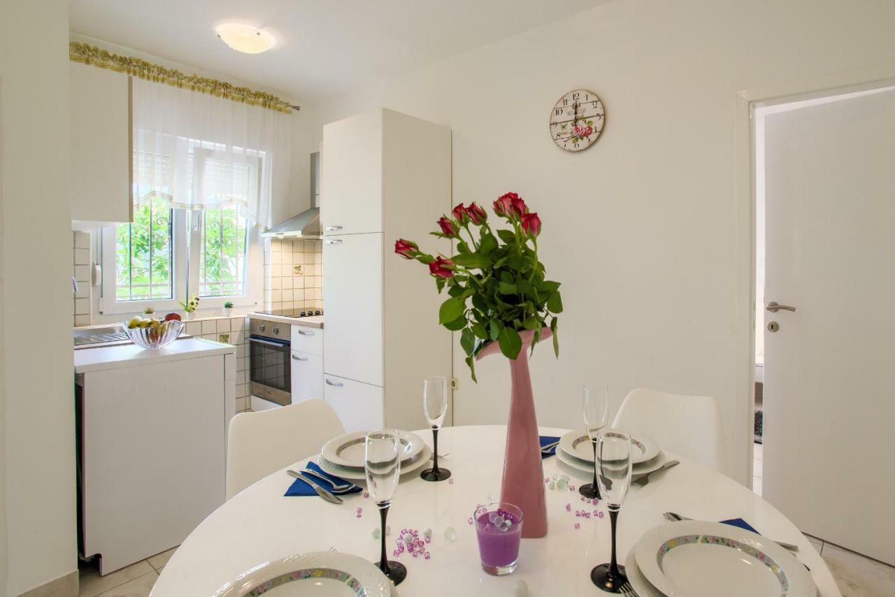 Apartman Paola Pola Esterno foto